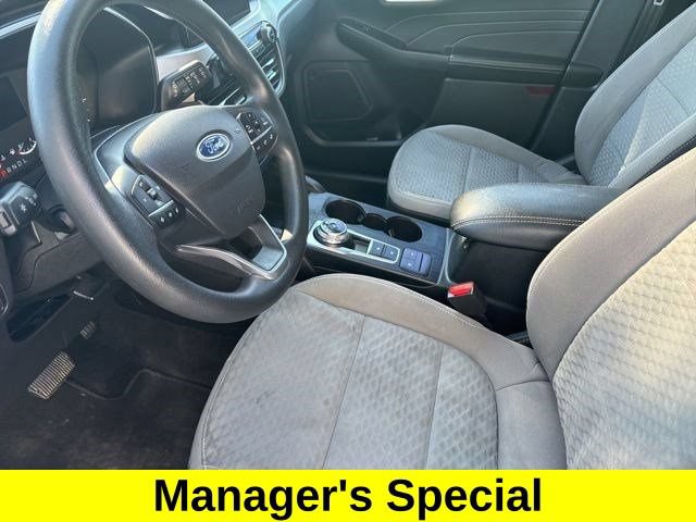 Used 2022 Ford Escape SE FWD image 11