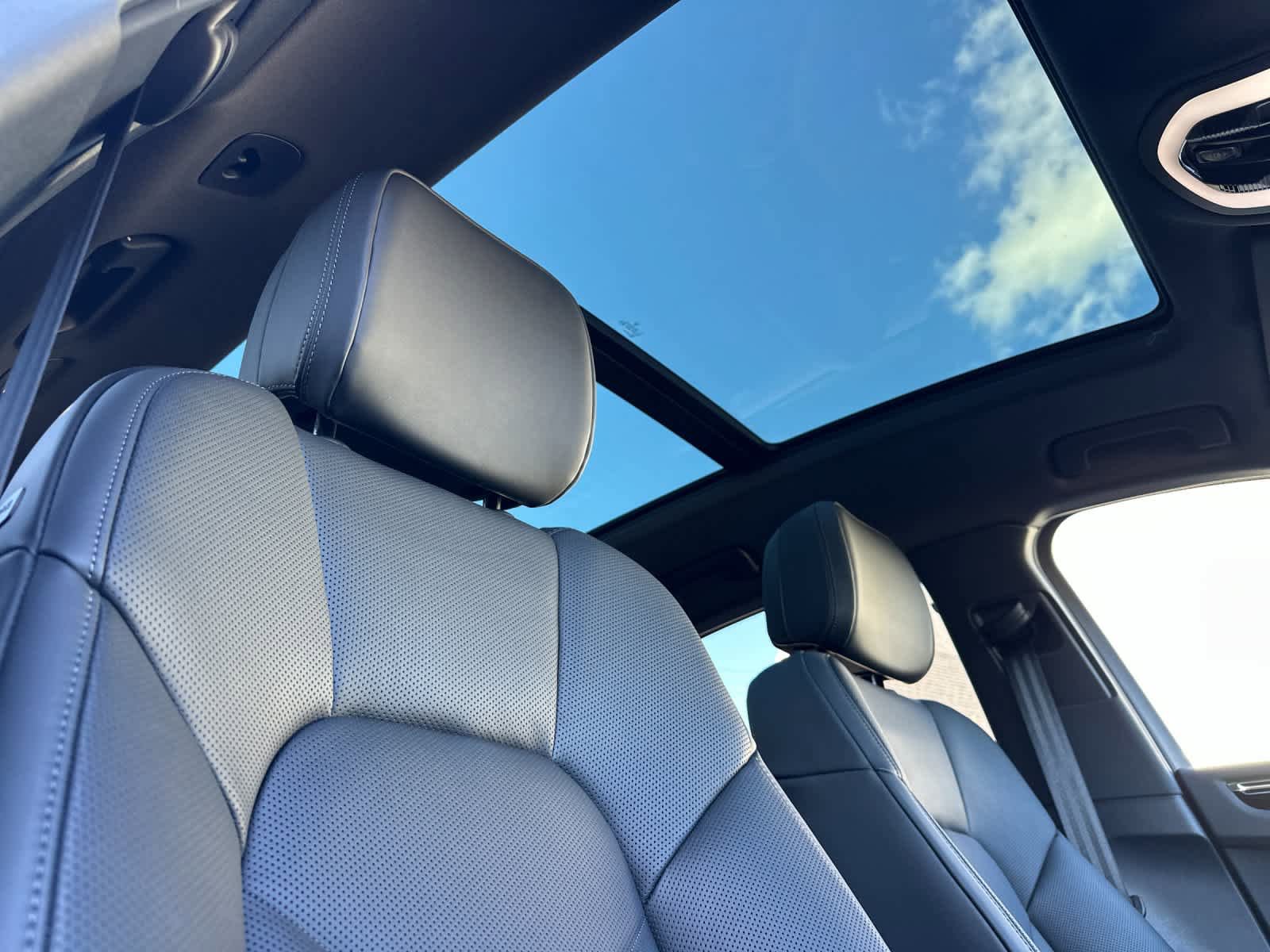 New 2026 Porsche Macan S AWD/4WD image 18