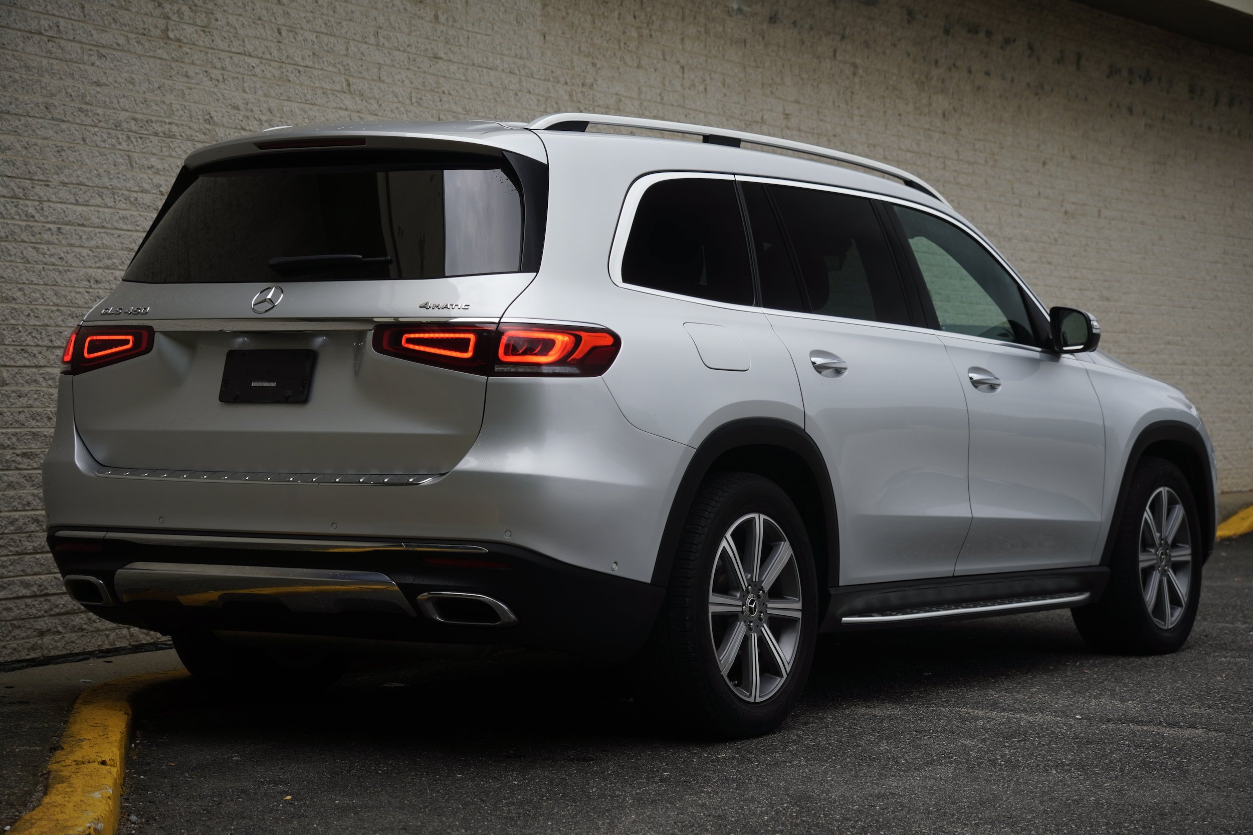 Used 2020 Mercedes-Benz GLS 450 4MATIC image 7