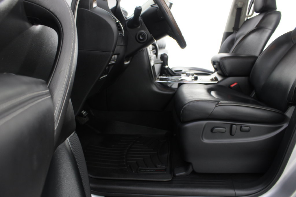 Used 2017 INFINITI QX80 4WD image 17