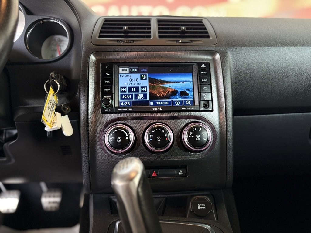 Used 2013 Dodge Challenger SRT8 Core image 32