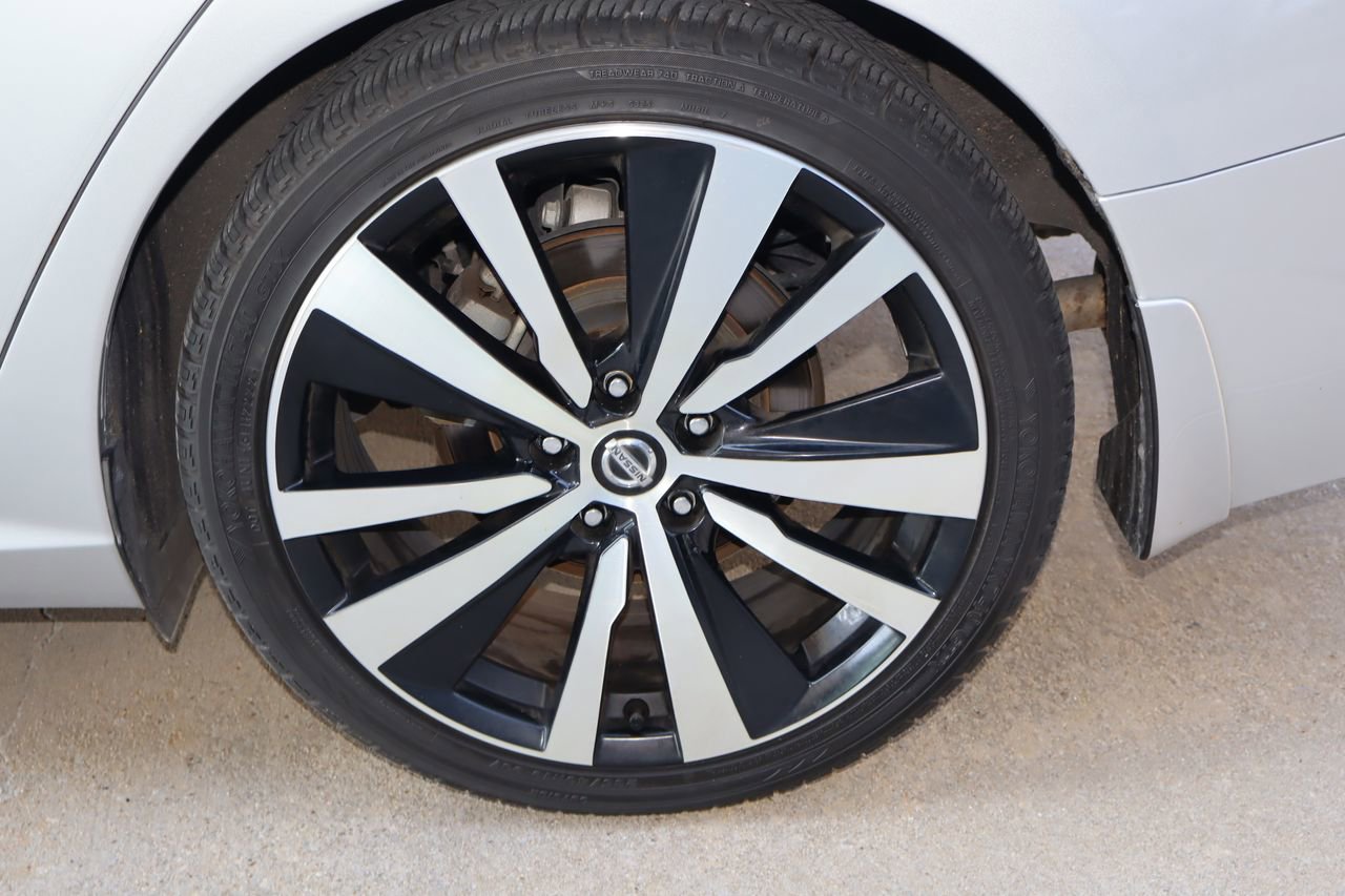 Used 2020 Nissan Altima 2.5 SR FWD image 26