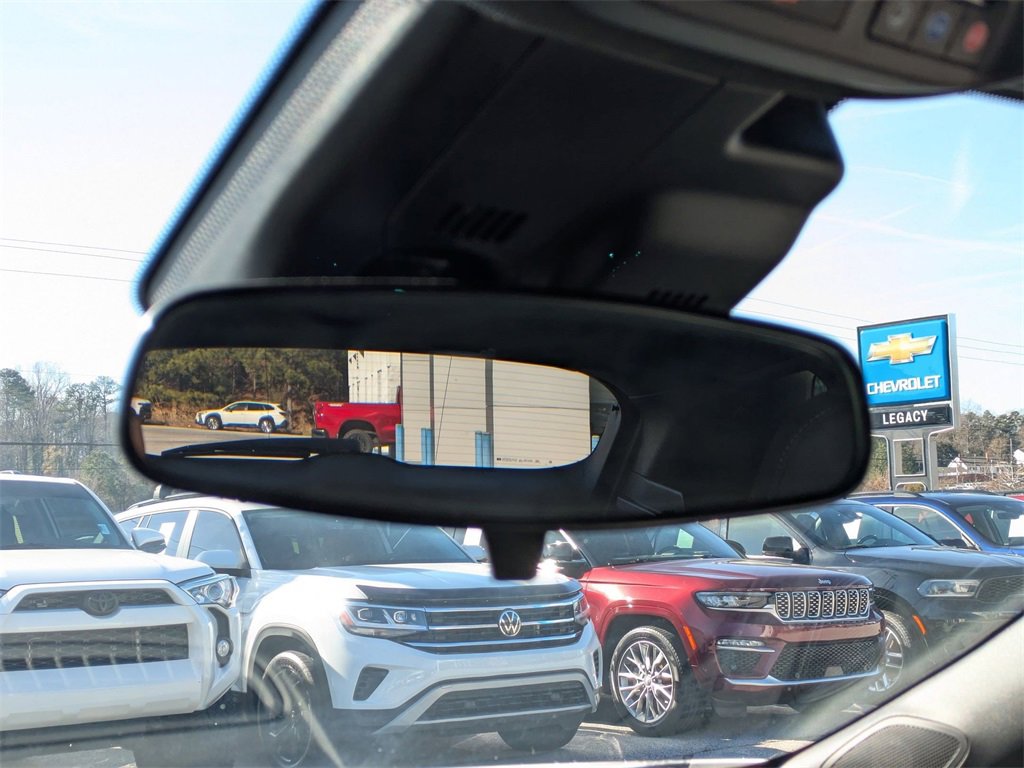 Used 2024 Chevrolet Trax RS image 26