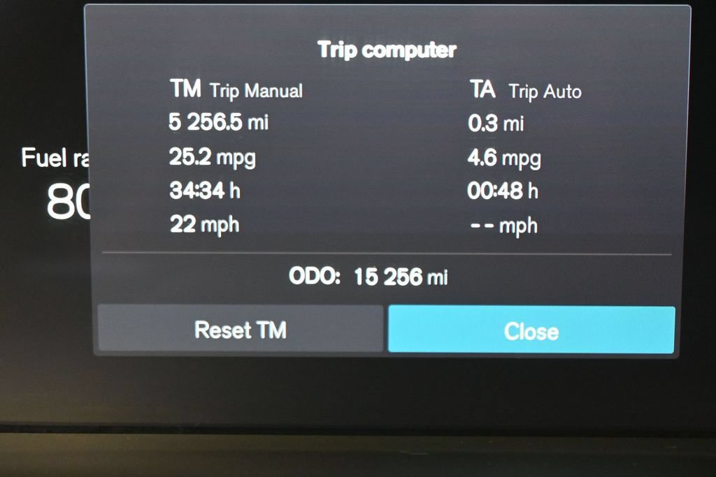 Used 2023 Volvo XC40 B5 Plus w/ Climate Package AWD/4WD image 22