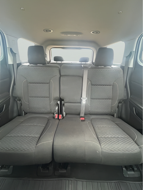 Used 2017 GMC Acadia SLE FWD image 12