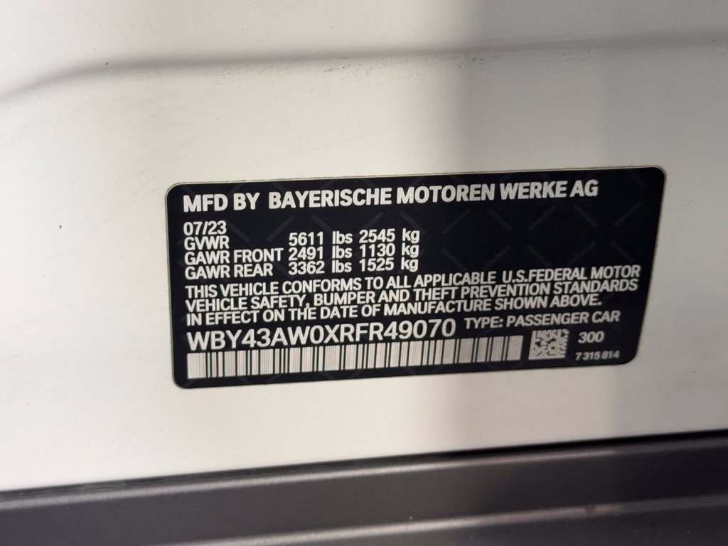 Used 2024 BMW i4 eDrive35 w/ Premium Package RWD image 23