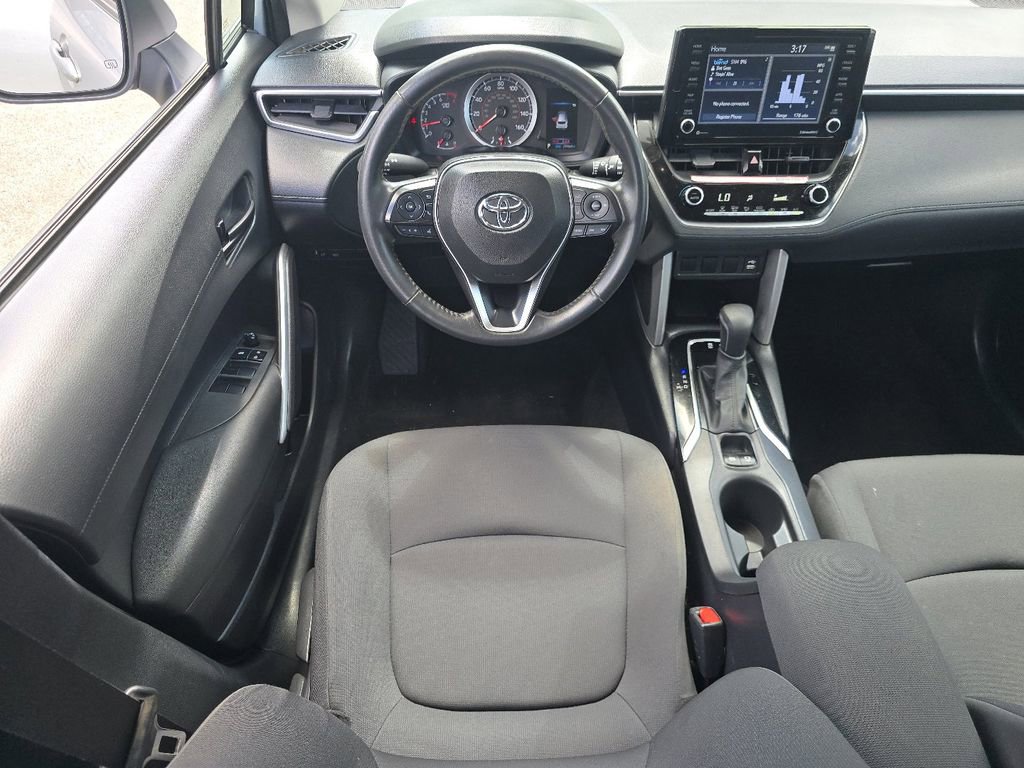 Used 2022 Toyota Corolla Cross LE FWD image 21