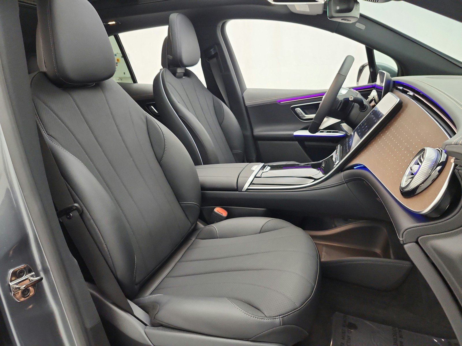 Certified 2023 Mercedes-Benz EQE 350+ SUV image 19
