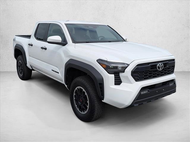 Used 2024 Toyota Tacoma TRD Off-Road image 3