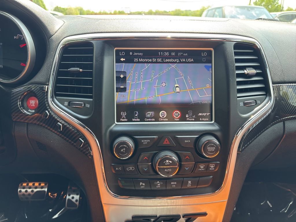 Used 2015 Jeep Grand Cherokee SRT w/ Luxury Group II AWD/4WD image 12