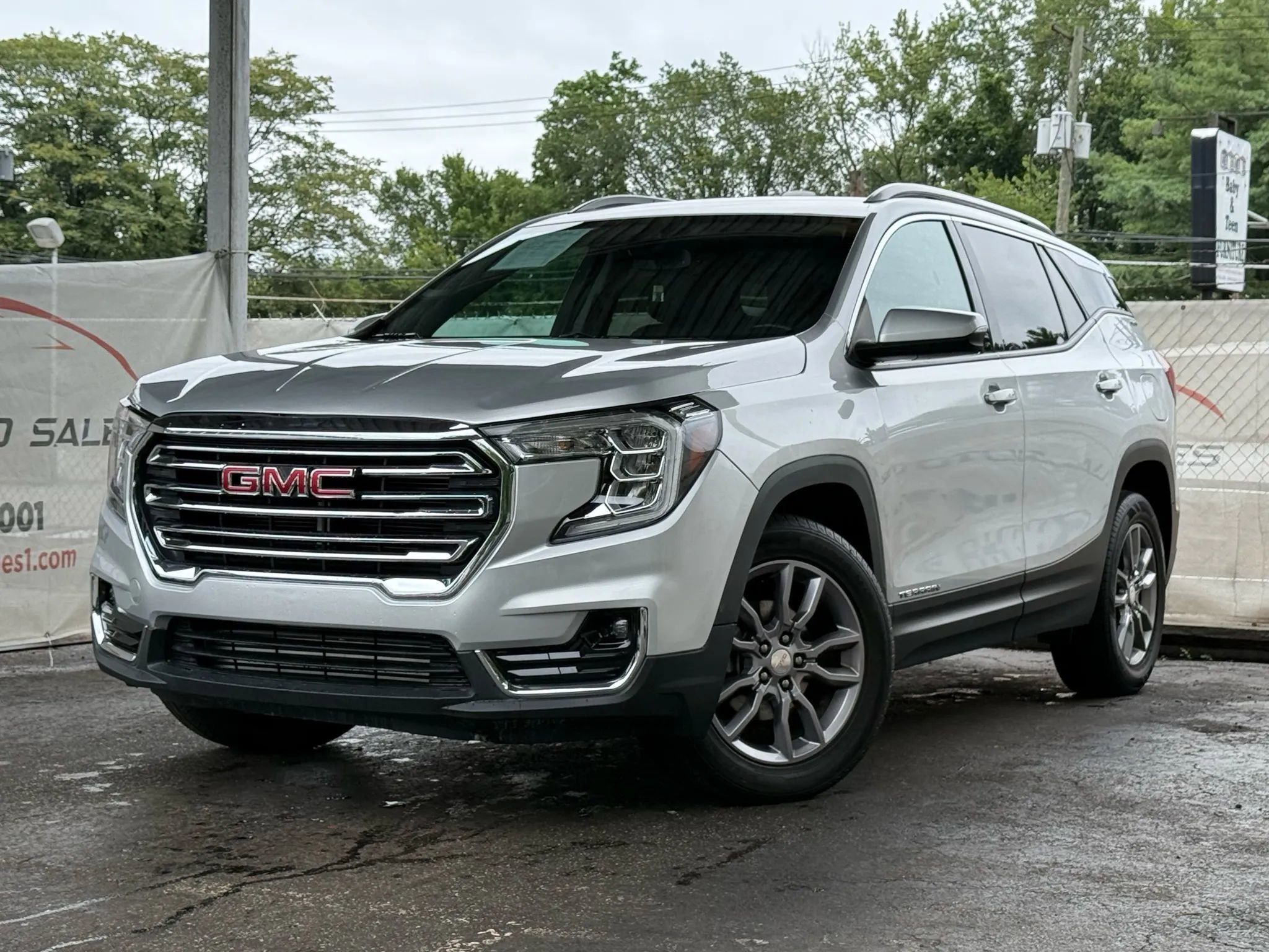 Used 2022 GMC Terrain SLT