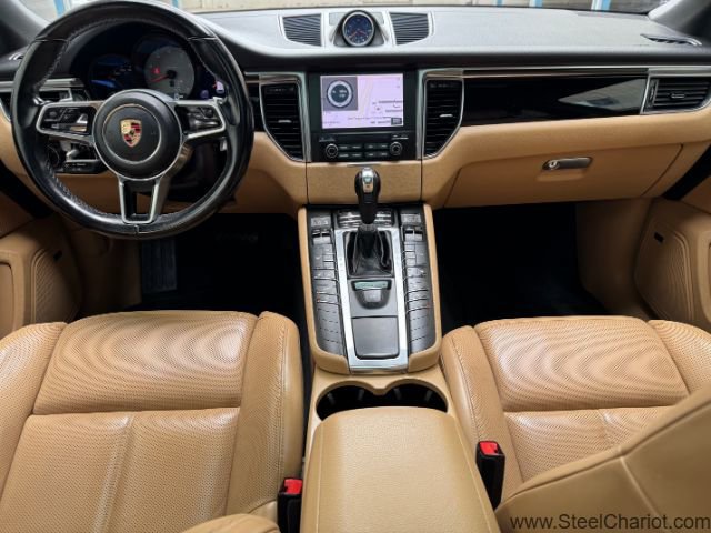 Used 2018 Porsche Macan S image 11
