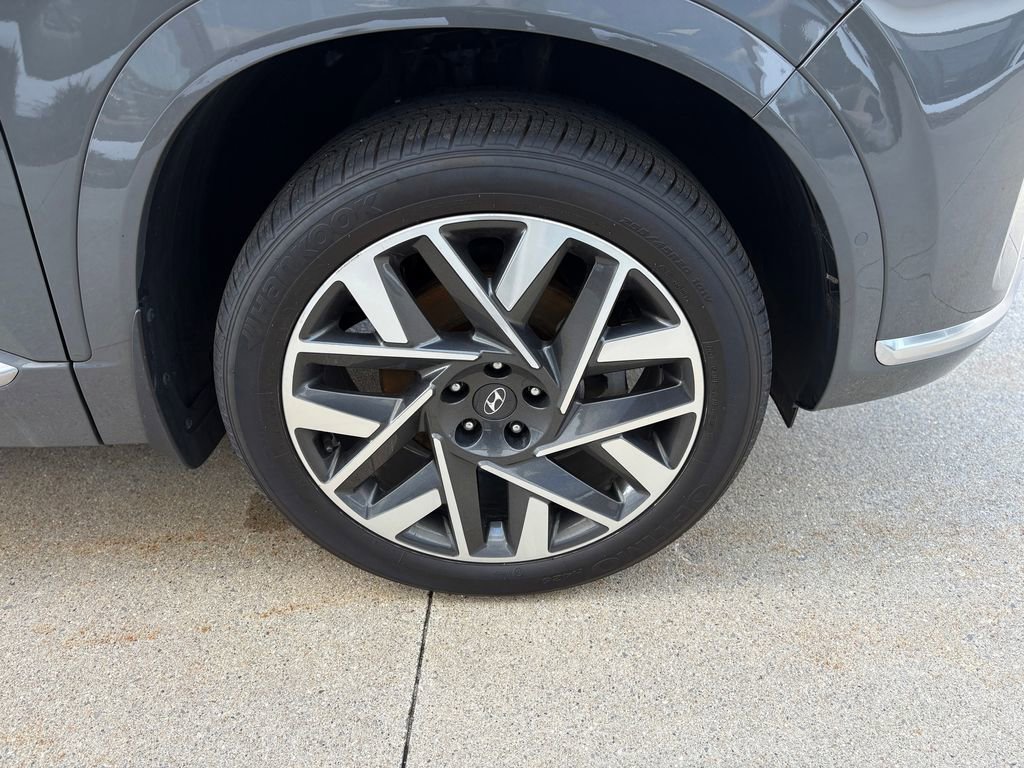 Used 2023 Hyundai Santa Fe Calligraphy image 31