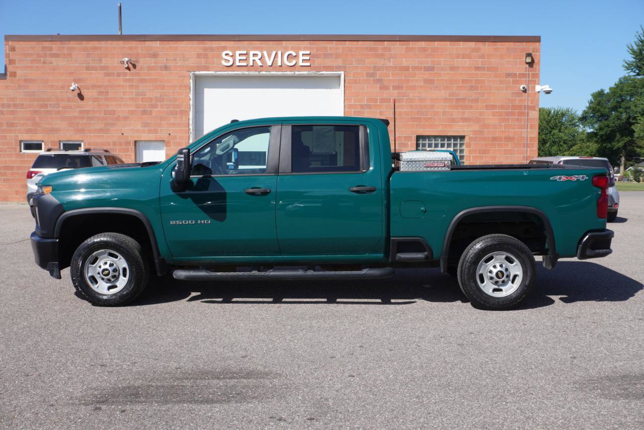Used 2020 Chevrolet Silverado 2500 W/T w/ WT Convenience Package AWD/4WD image 2