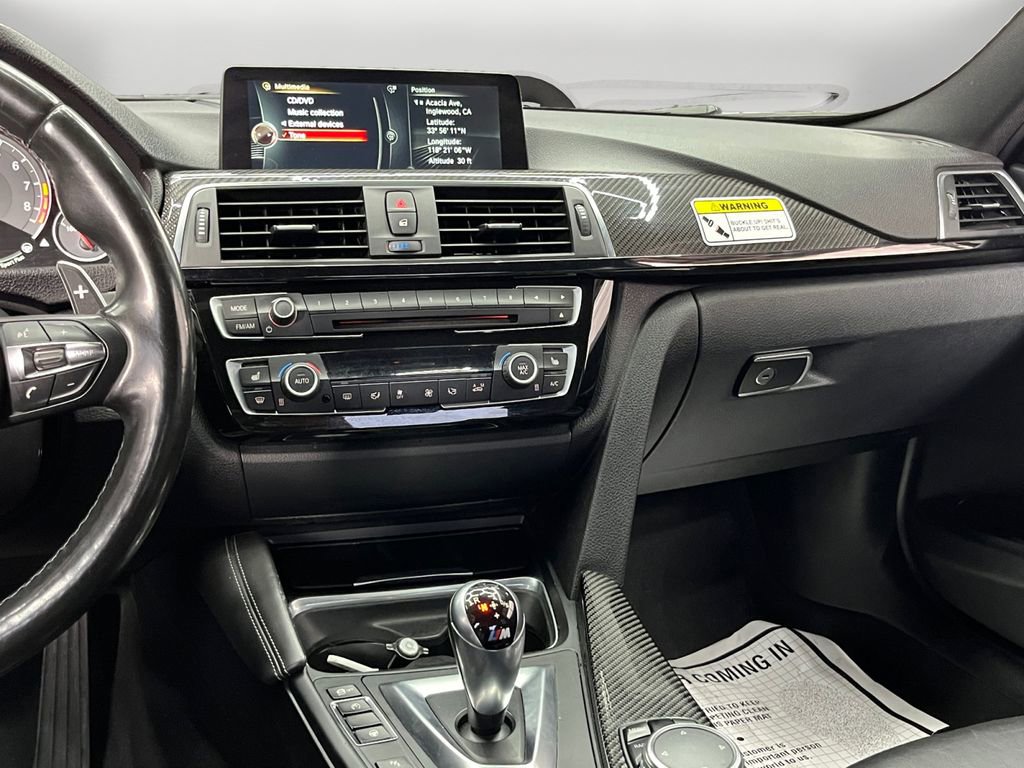 Used 2016 BMW M3 image 11