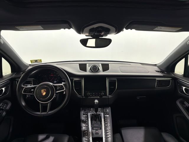 Used 2017 Porsche Macan GTS AWD/4WD image 29