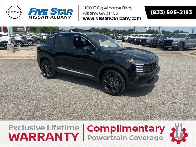 New 2025 Nissan Kicks SR