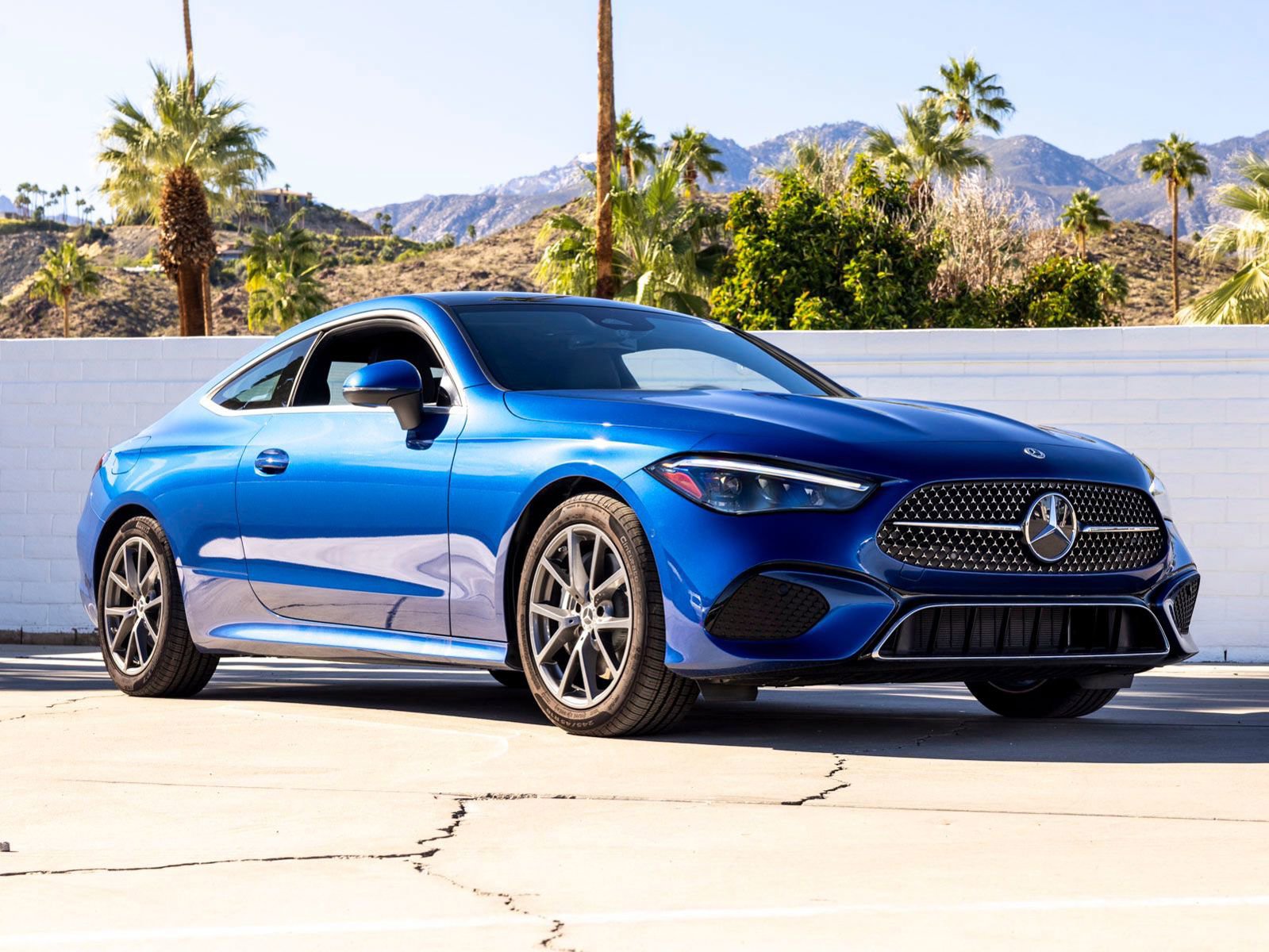 Used 2024 Mercedes-Benz CLE 300 4MATIC Coupe image 2