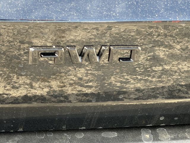New 2026 Chevrolet Traverse Z71 image 11