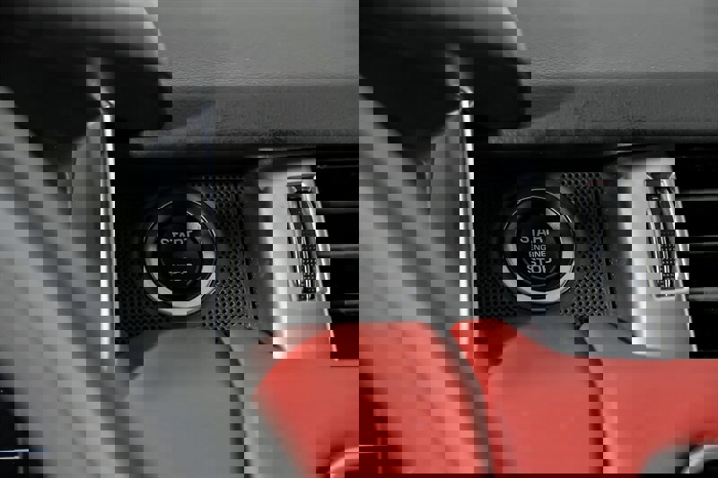 Used 2019 Land Rover Range Rover Sport HST image 29