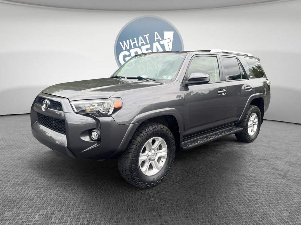 Used 2016 Toyota 4Runner SR5 AWD/4WD image 8