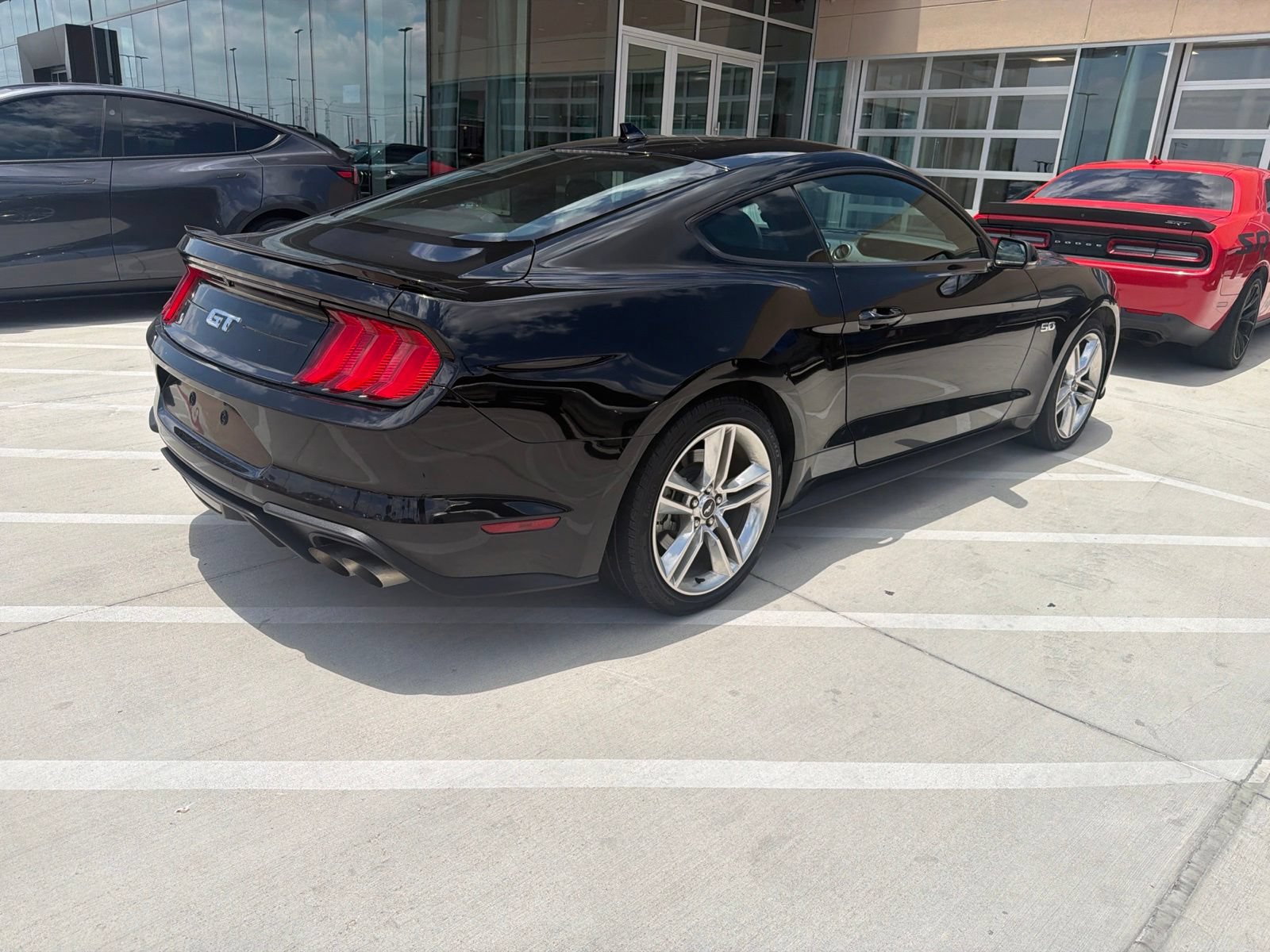 Used 2020 Ford Mustang GT Premium w/ Equipment Group 401A RWD image 5