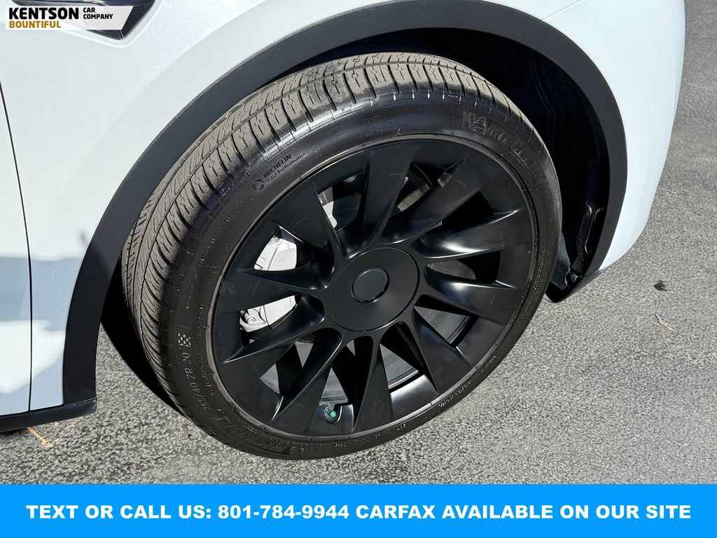 Used 2023 Tesla Model Y Long Range image 16