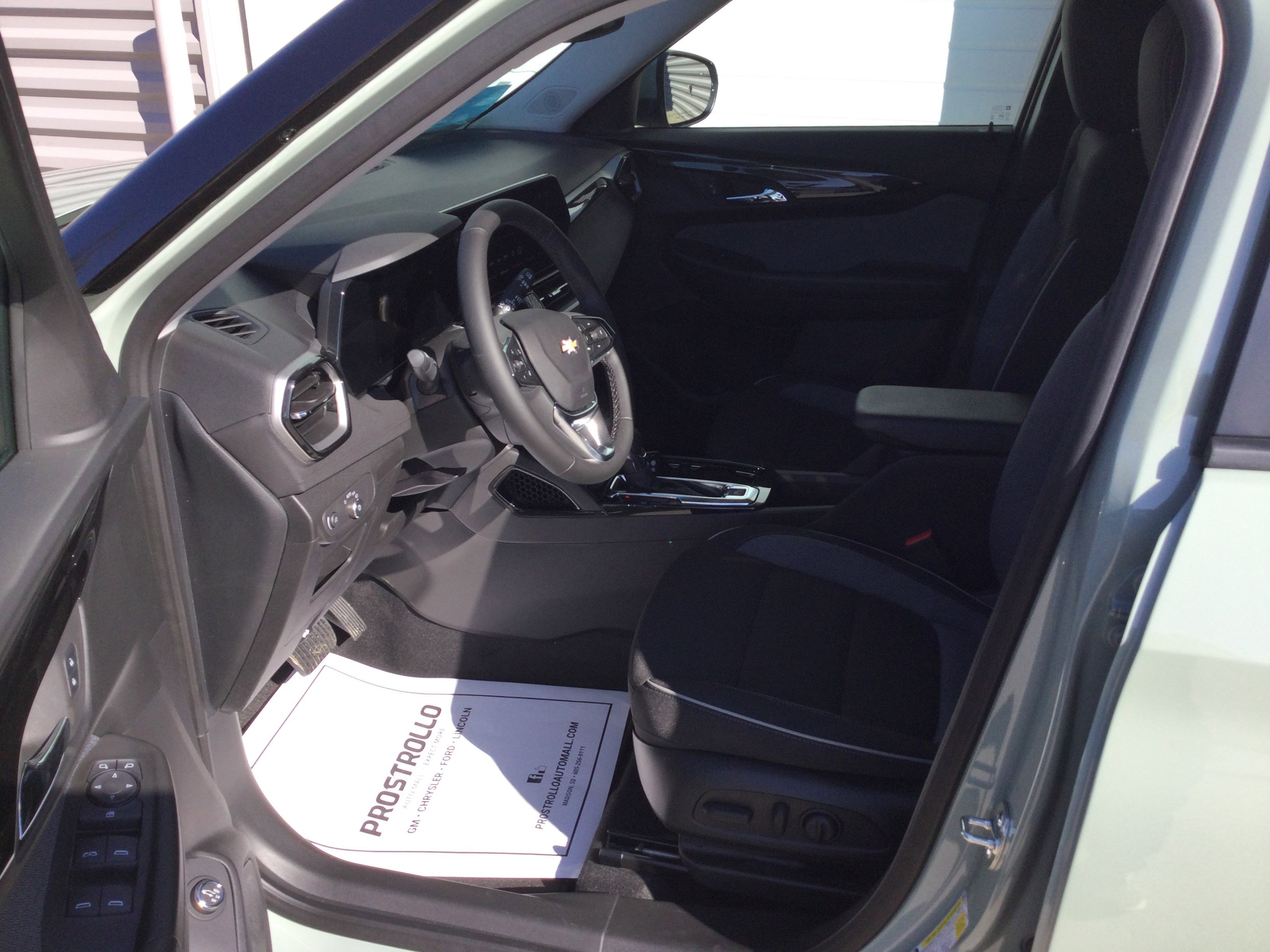 New 2026 Chevrolet TrailBlazer LT w/ Convenience Package image 7