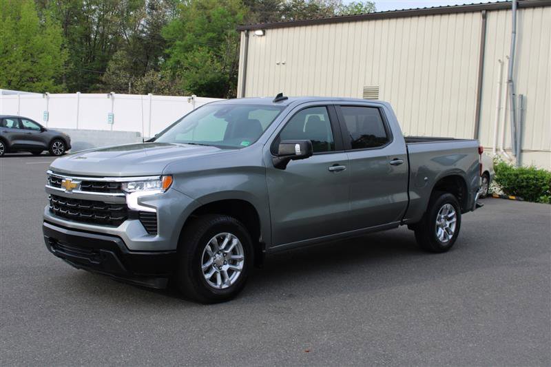 Used 2023 Chevrolet Silverado 1500 LT w/ Safety Package image 4
