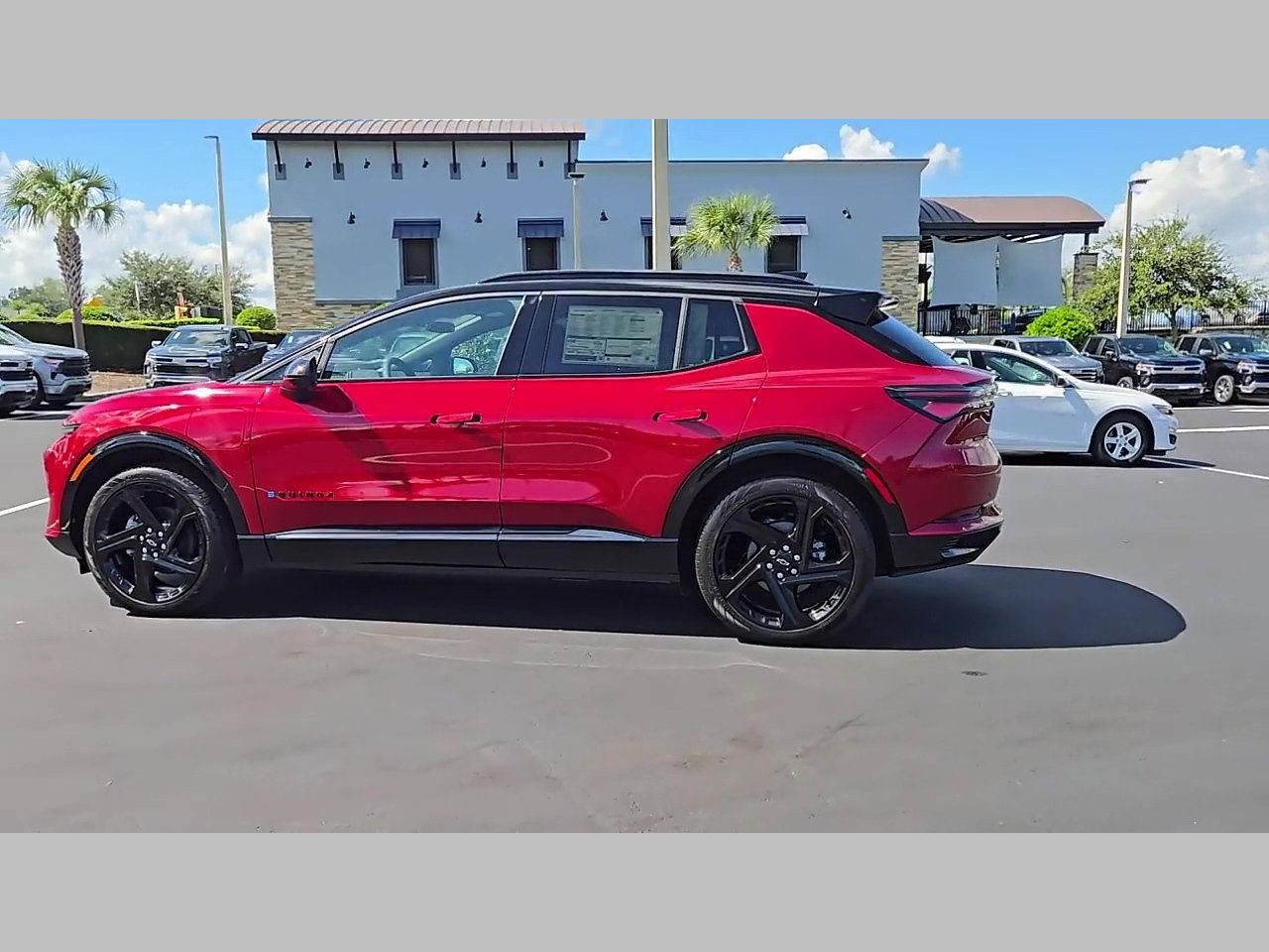 New 2026 Chevrolet Equinox EV RS image 17