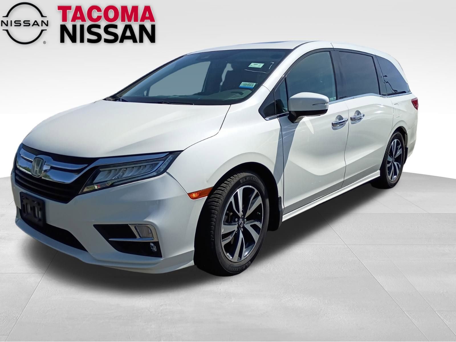 Used 2018 Honda Odyssey Elite 360° Tour