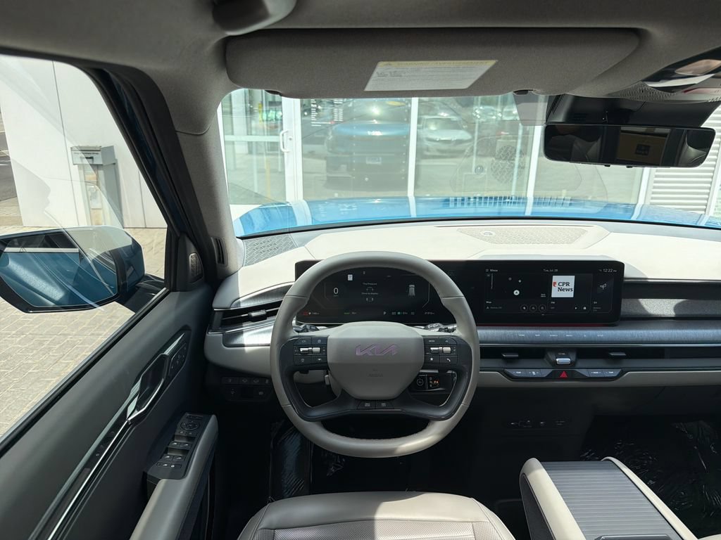 Used 2024 Kia EV9 Land AWD/4WD image 14