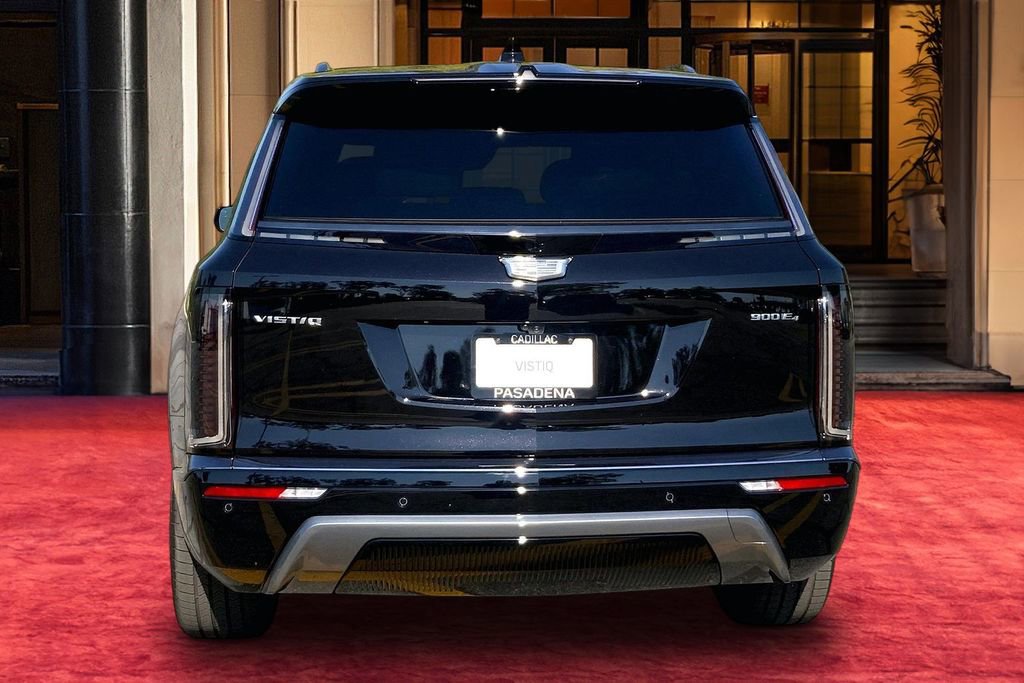 New 2026 Cadillac Vistiq Sport image 5
