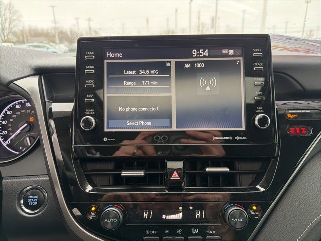 Used 2024 Toyota Camry SE image 22