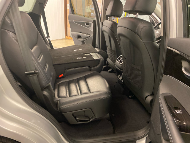 Used 2019 Kia Sorento EX AWD/4WD image 45