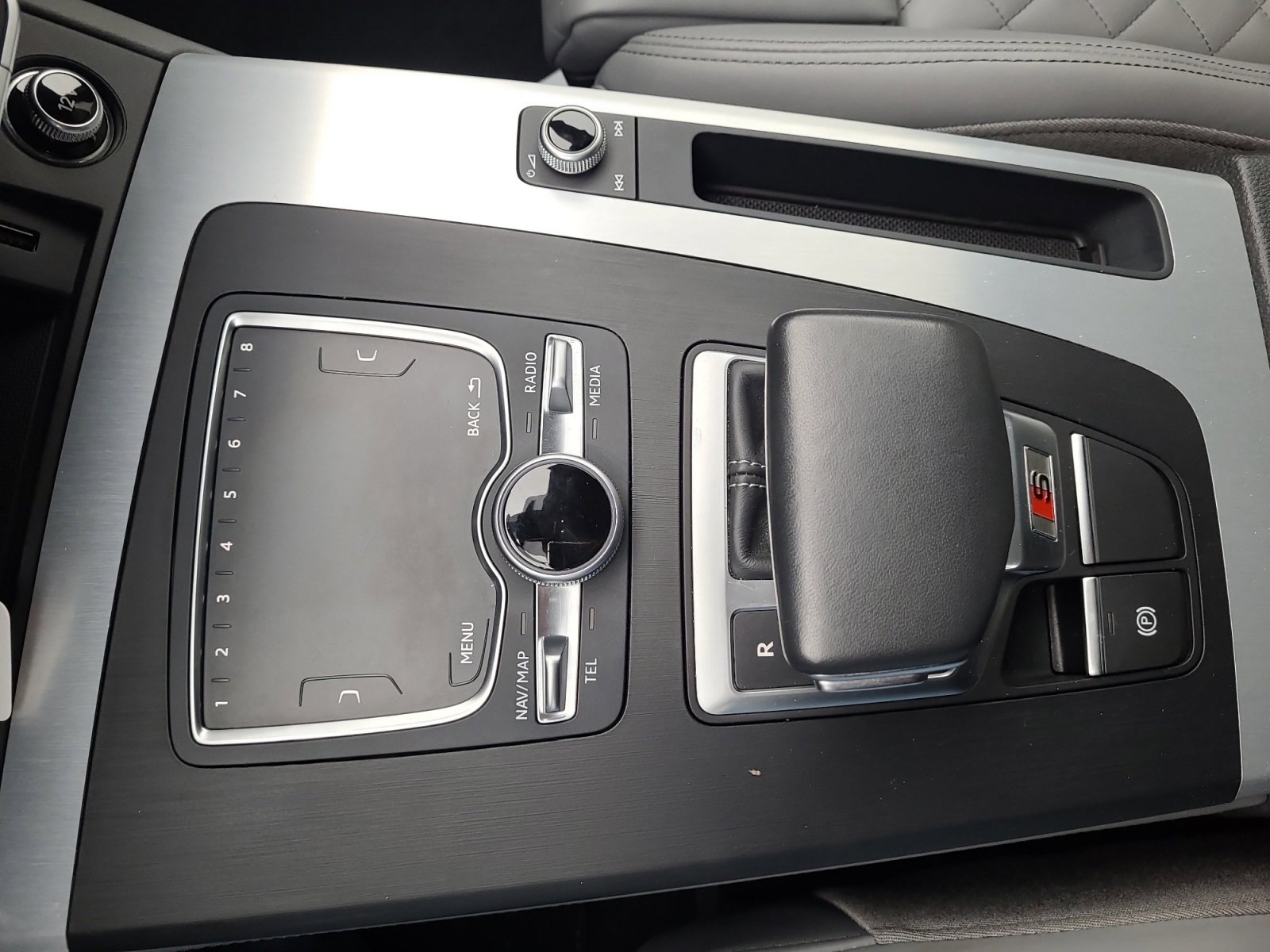 Used 2019 Audi SQ5 Premium Plus w/ Premium Plus Package image 22