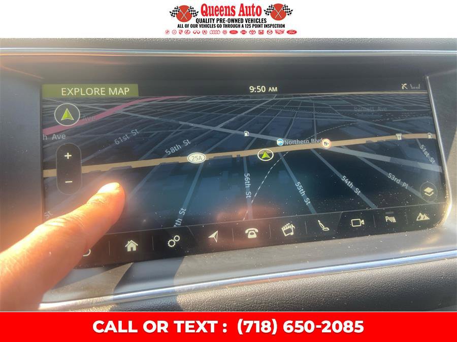 Used 2017 Land Rover Range Rover Sport SE image 36