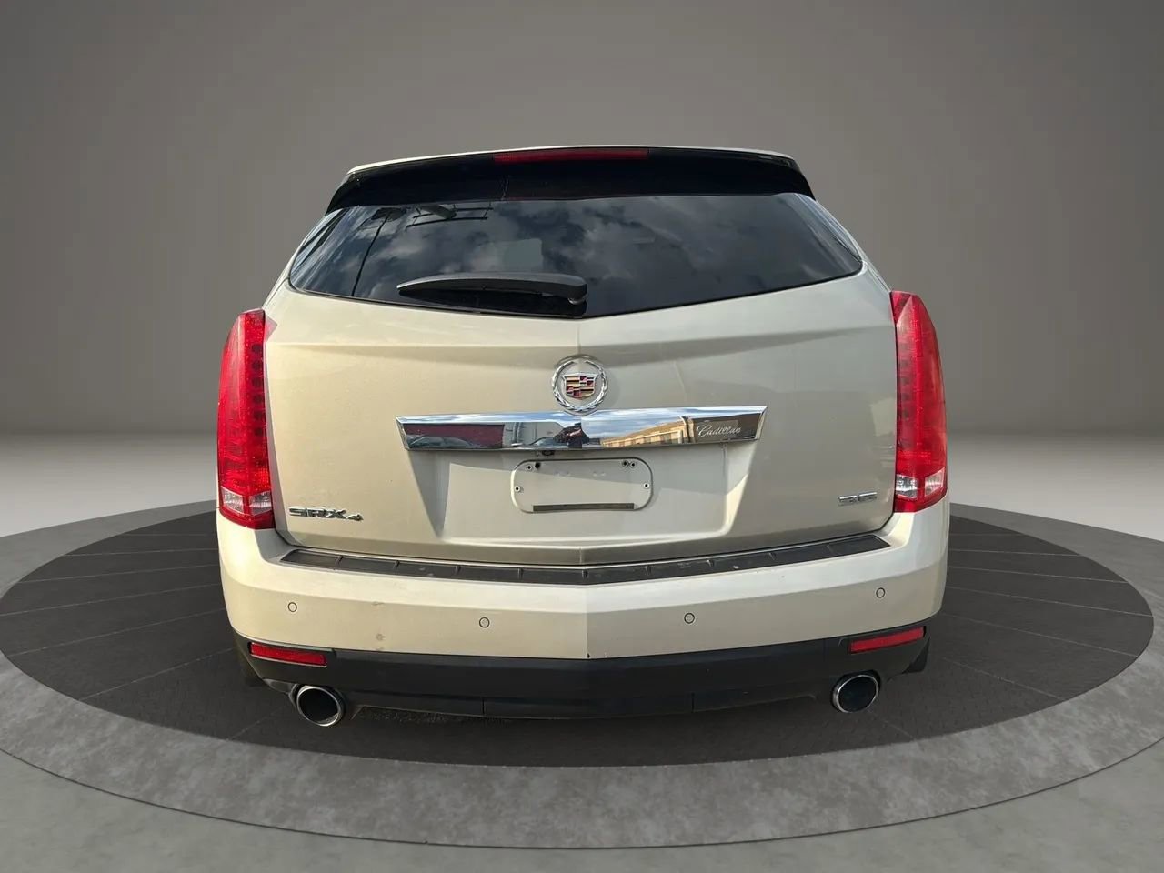 Used 2015 Cadillac SRX Luxury w/ Driver Awareness Package image 6