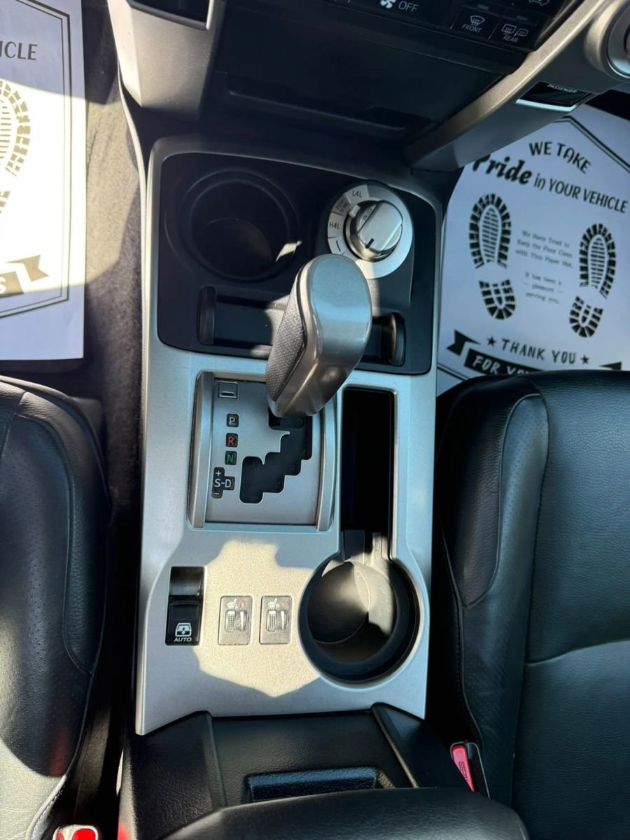 Used 2011 Toyota 4Runner Limited w/ Convenience Pkg image 19