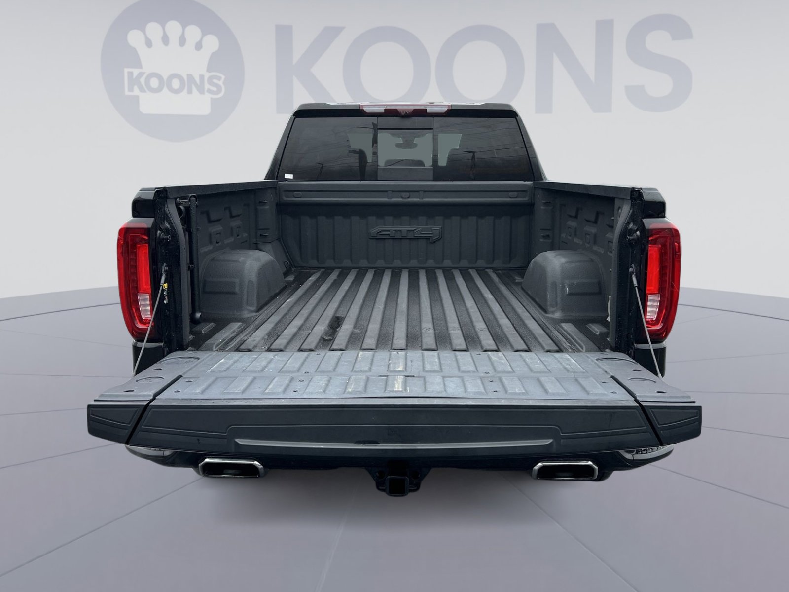 Used 2021 GMC Sierra 1500 AT4 w/ Technology Package image 25