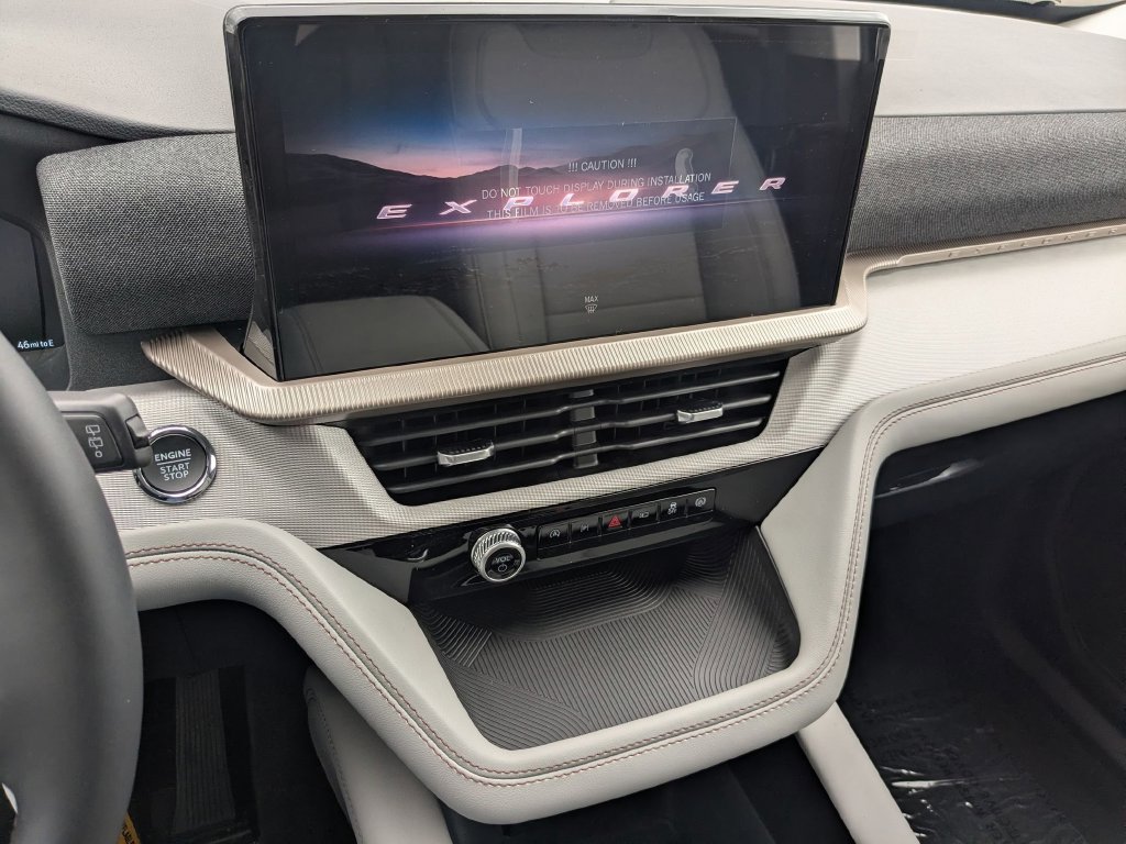 New 2026 Ford Explorer Active w/ Active Comfort Package AWD/4WD image 11
