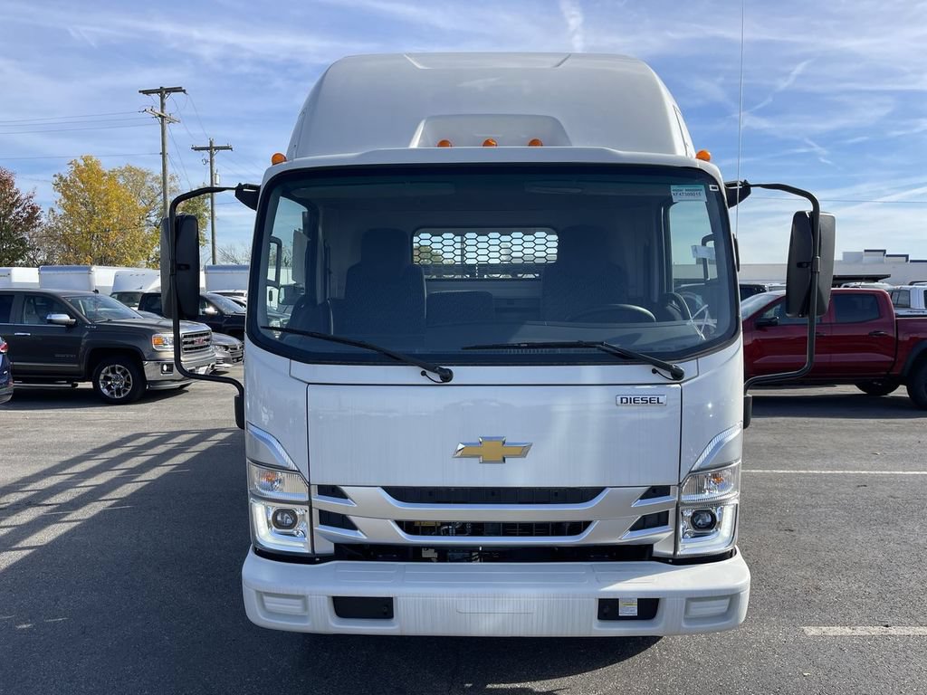New 2024 Chevrolet Low Cab Forward 5500XD RWD image 4