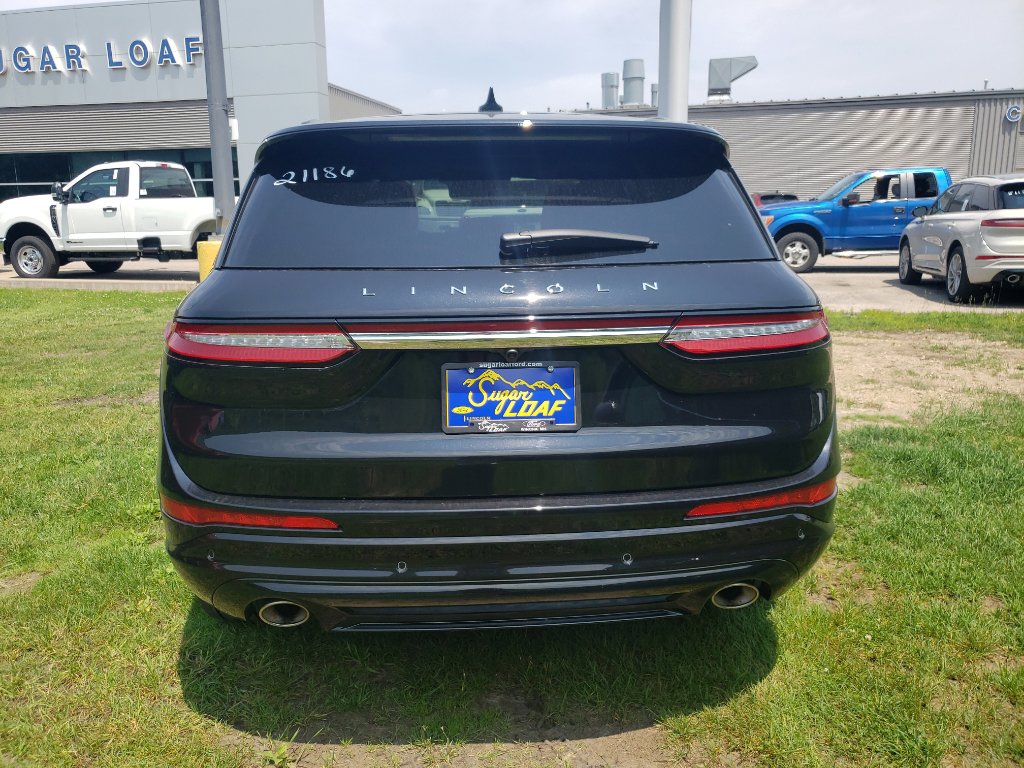 Used 2024 Lincoln Corsair Reserve w/ Equipment Group 201A image 5