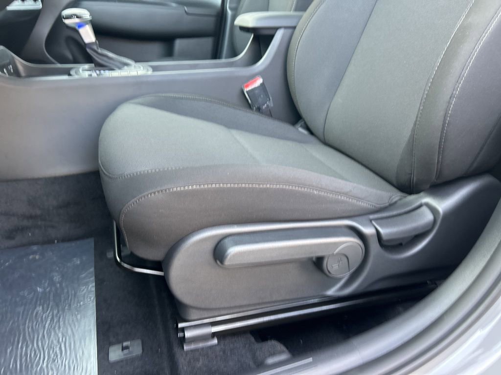 New 2026 Hyundai Kona SE image 9