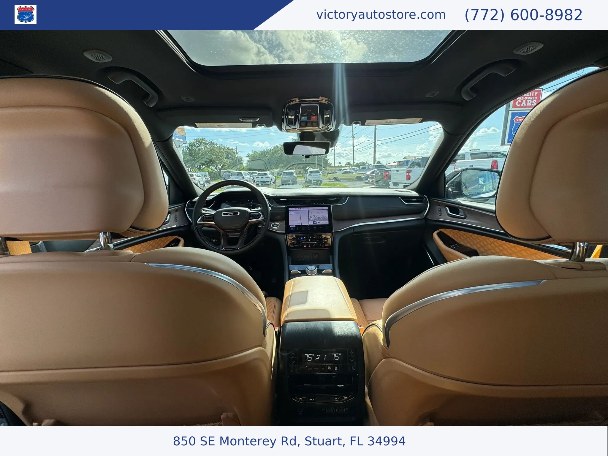 Used 2024 Jeep Grand Cherokee Summit w/ Adv Protech Group IV AWD/4WD image 19