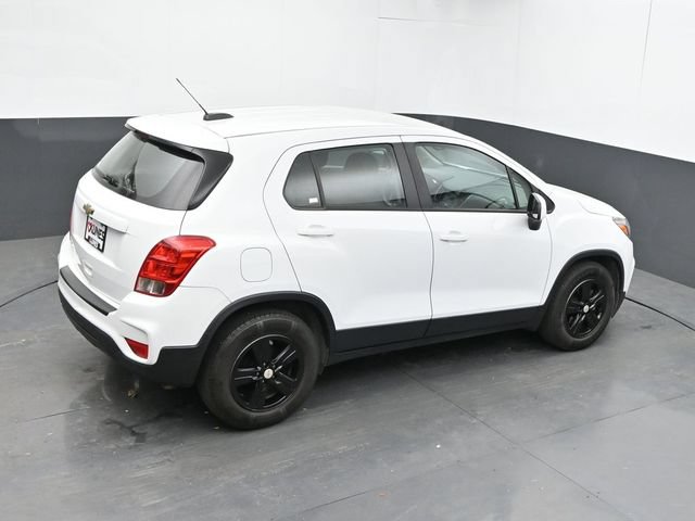 Used 2020 Chevrolet Trax LS FWD image 12