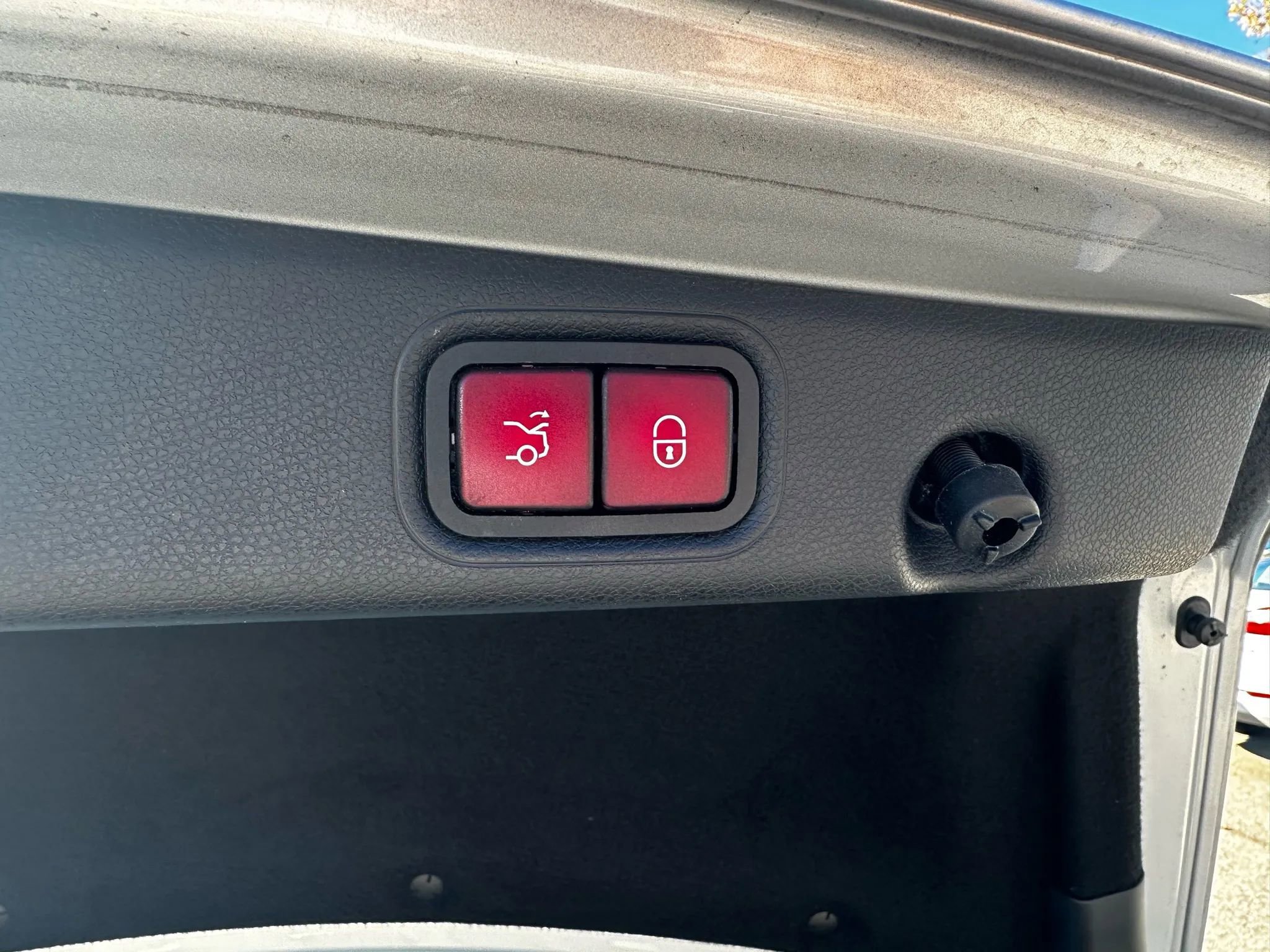 Used 2019 Mercedes-Benz E 300 image 38