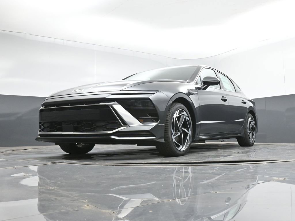 New 2026 Hyundai Sonata SEL FWD image 9