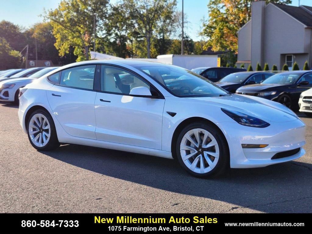 Used 2022 Tesla Model 3 Long Range image 7