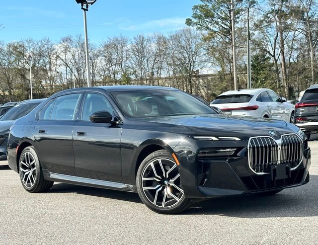 Used 2024 BMW 740i xDrive